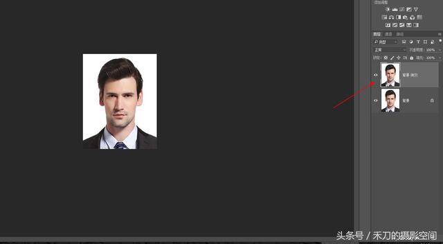 ps证件照制作排版：原来这么简单